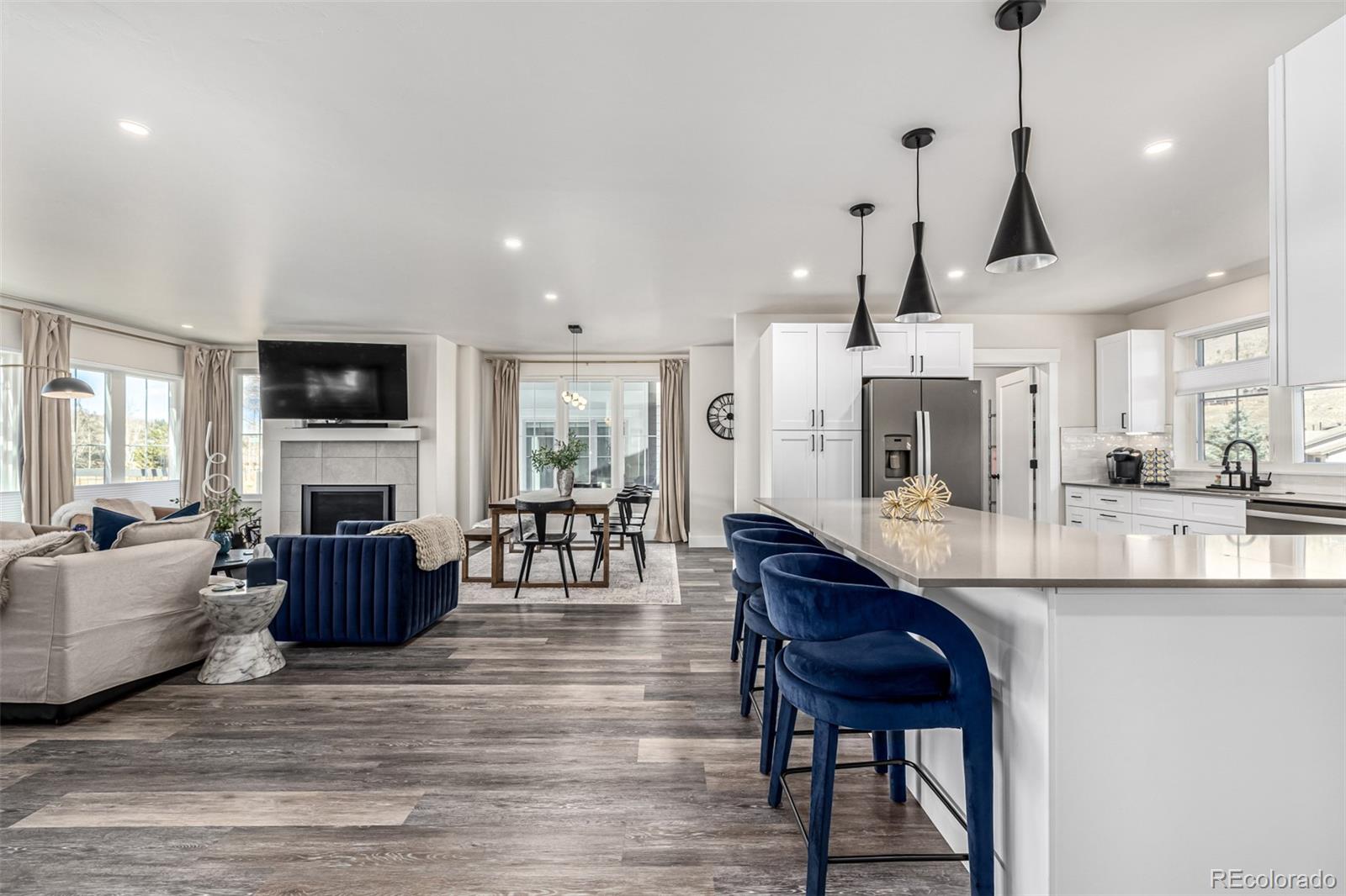 MLS Image #10 for 96  fish hawk way,silverthorne, Colorado
