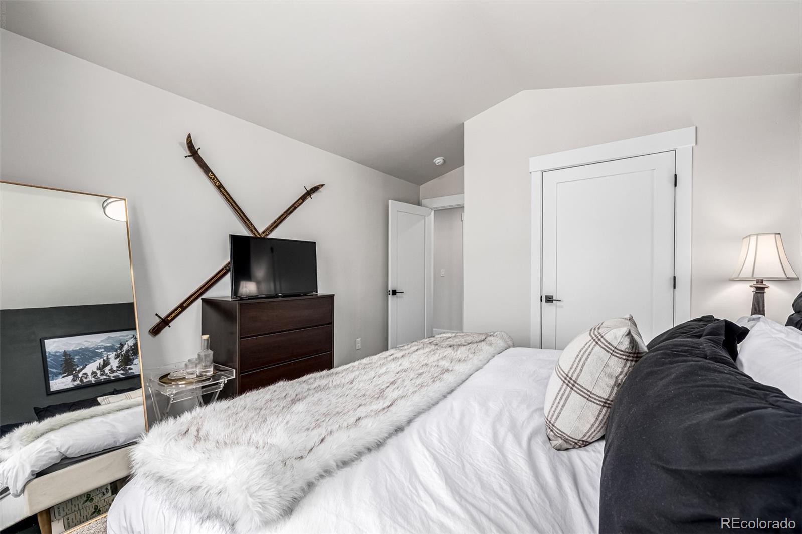 MLS Image #28 for 96  fish hawk way,silverthorne, Colorado