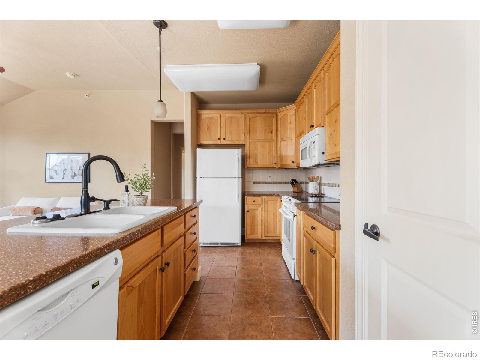 MLS Image #11 for 1379  charles drive,longmont, Colorado