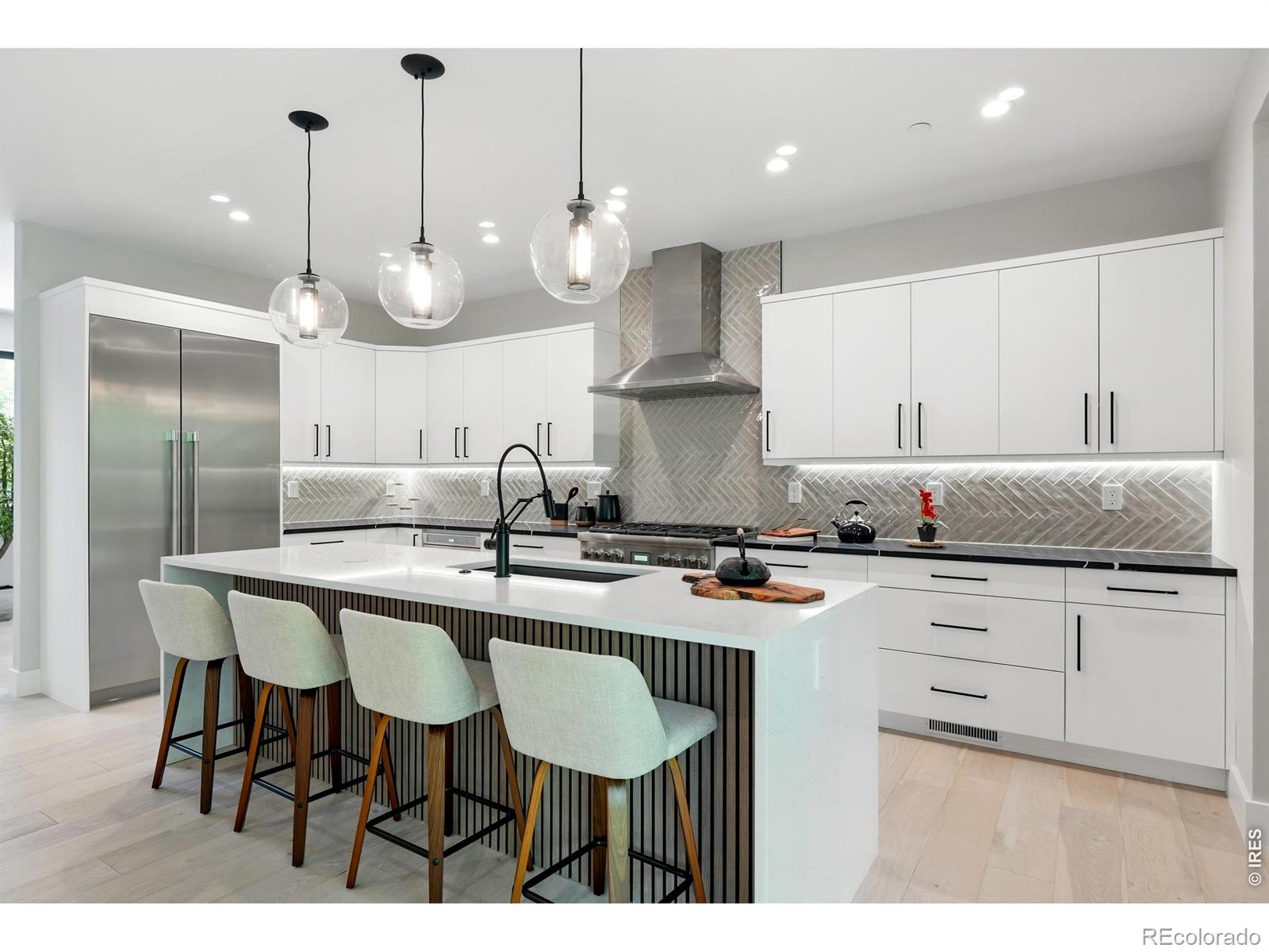MLS Image #2 for 2860  table mesa drive,boulder, Colorado