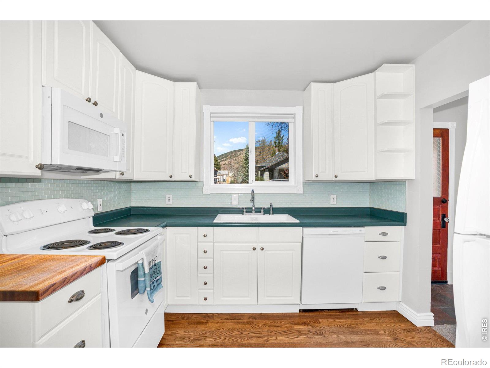 MLS Image #5 for 421  stickney avenue,lyons, Colorado