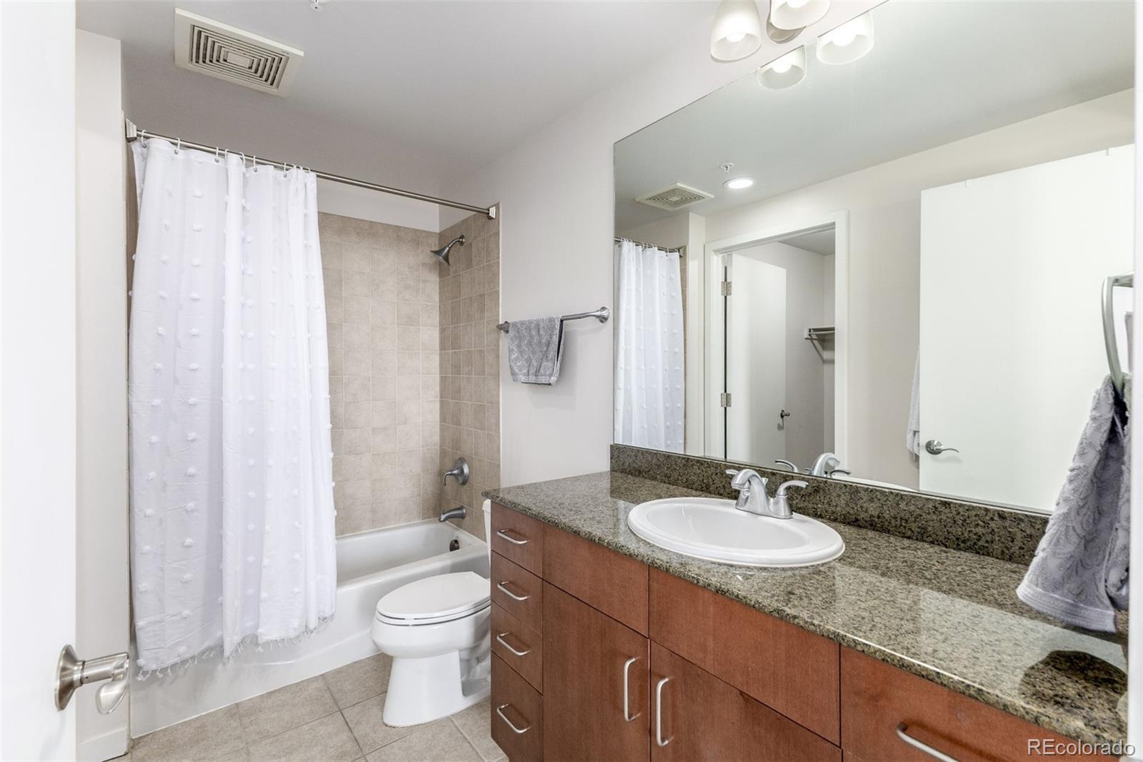 MLS Image #12 for 3601  arapahoe avenue,boulder, Colorado