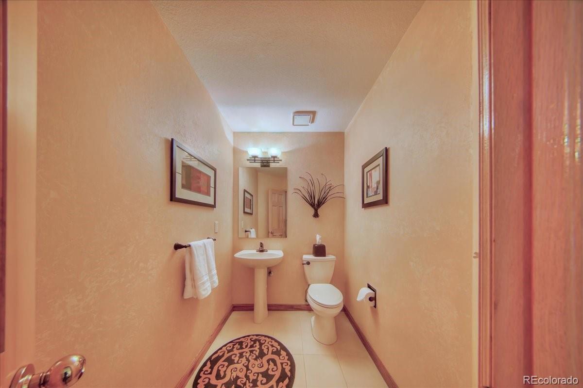 MLS Image #17 for 1318  northridge court,golden, Colorado