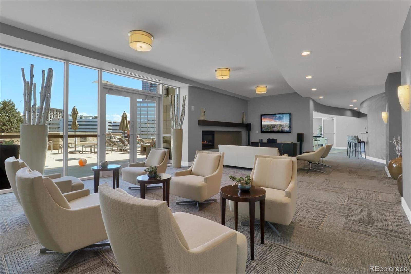 MLS Image #31 for 2001  lincoln street 721,denver, Colorado