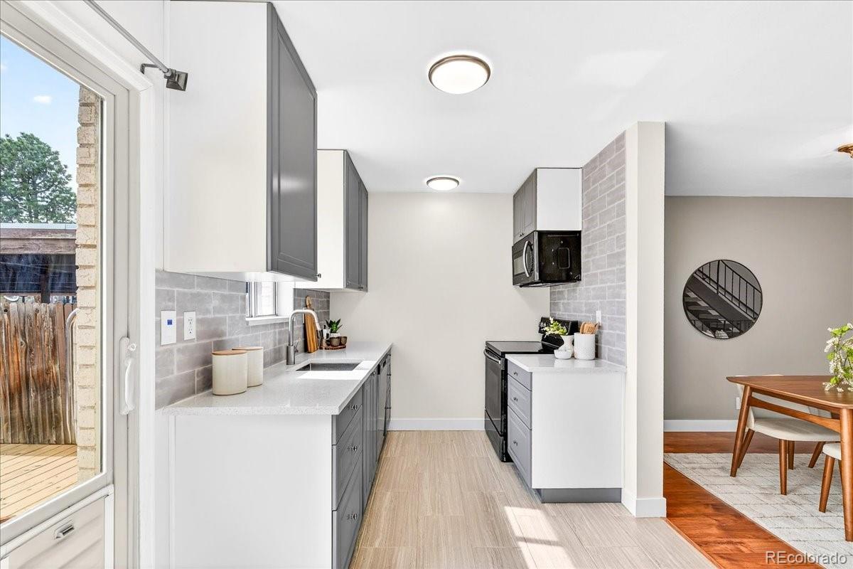 MLS Image #11 for 4419 w ponds circle,littleton, Colorado
