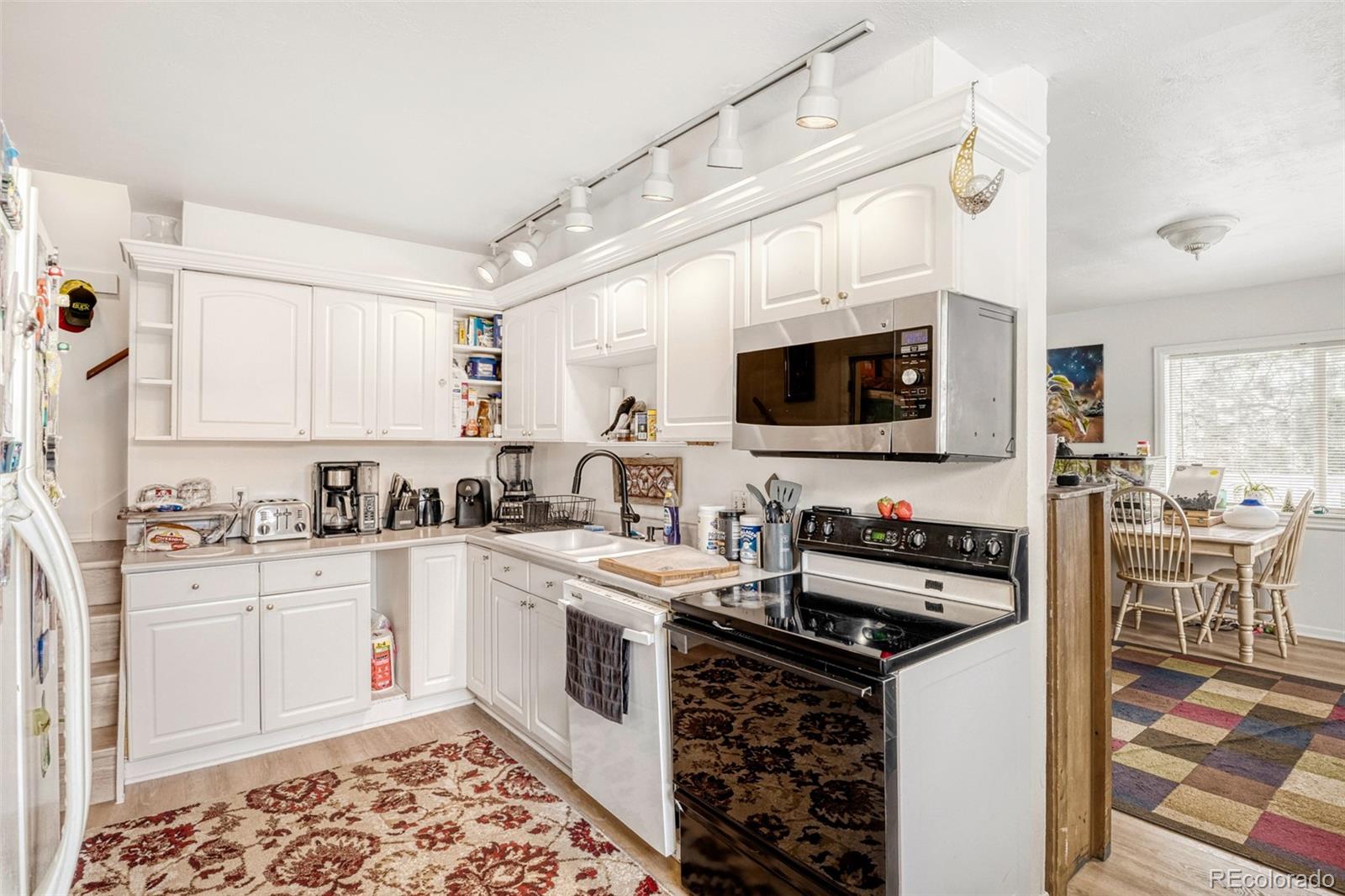 MLS Image #6 for 26207 s end road,kittredge, Colorado