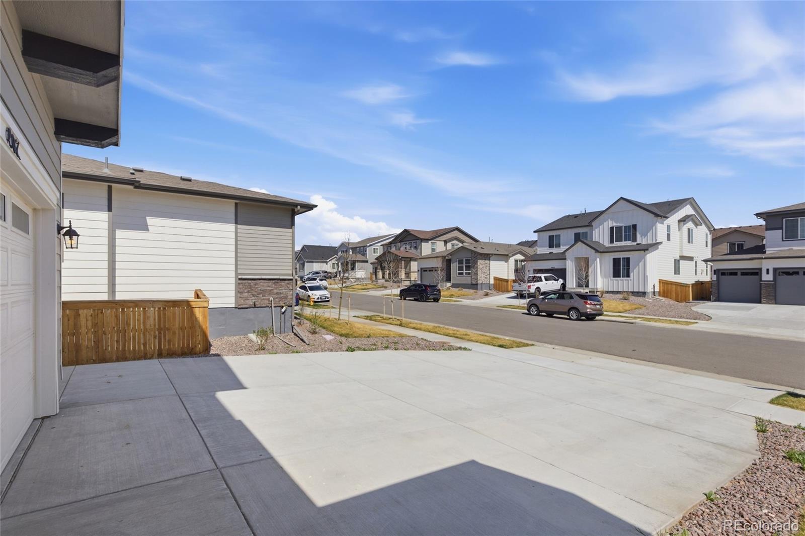 MLS Image #3 for 9051  telluride court,commerce city, Colorado