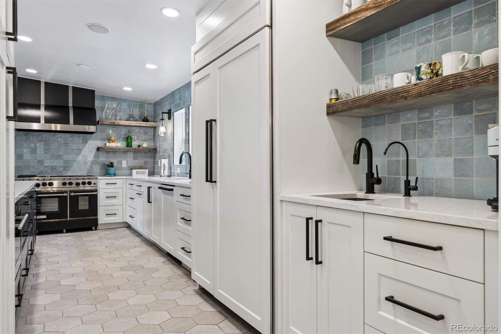 MLS Image #10 for 2500 s jackson street,denver, Colorado