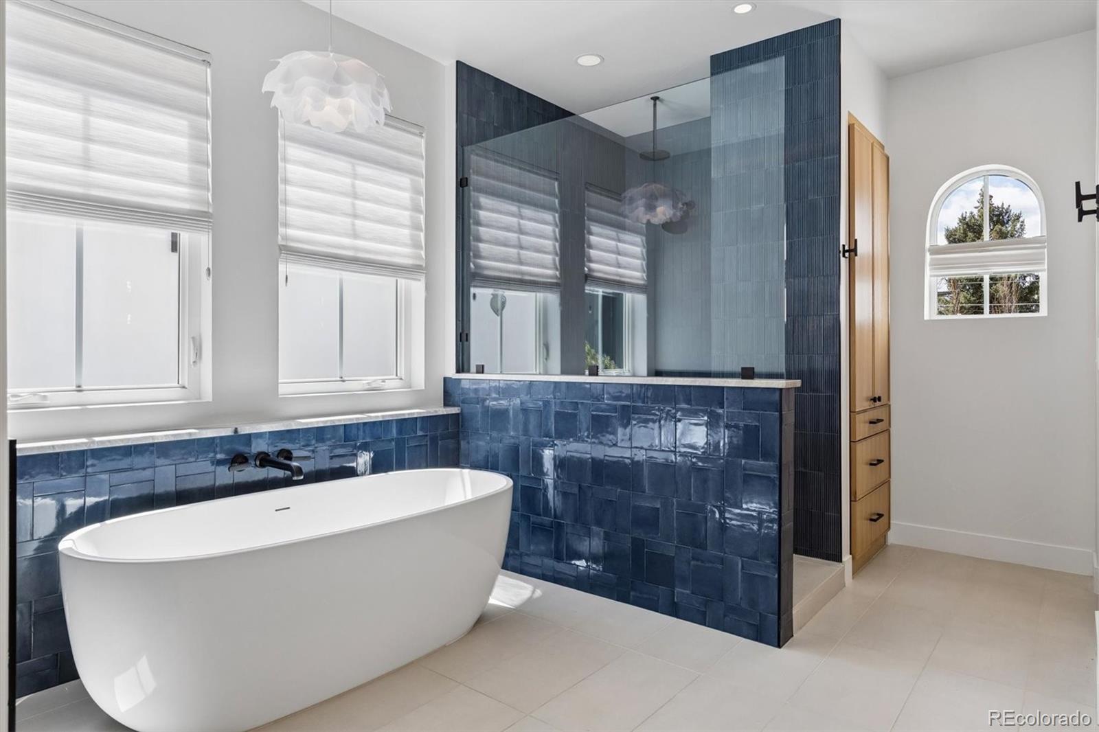 MLS Image #24 for 2500 s jackson street,denver, Colorado