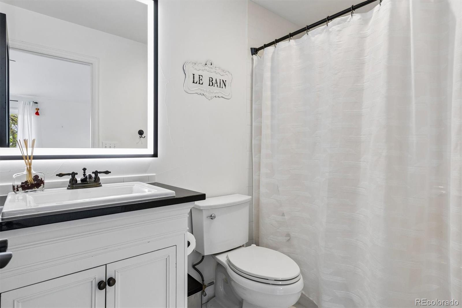 MLS Image #33 for 2500 s jackson street,denver, Colorado