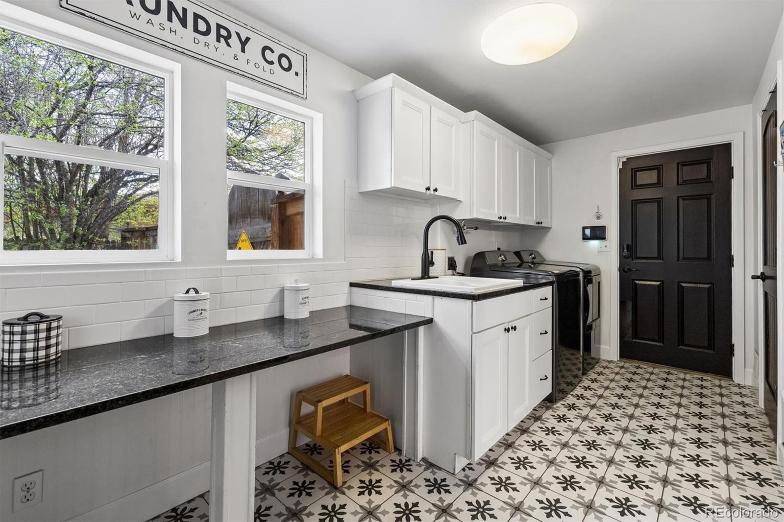 MLS Image #36 for 2500 s jackson street,denver, Colorado