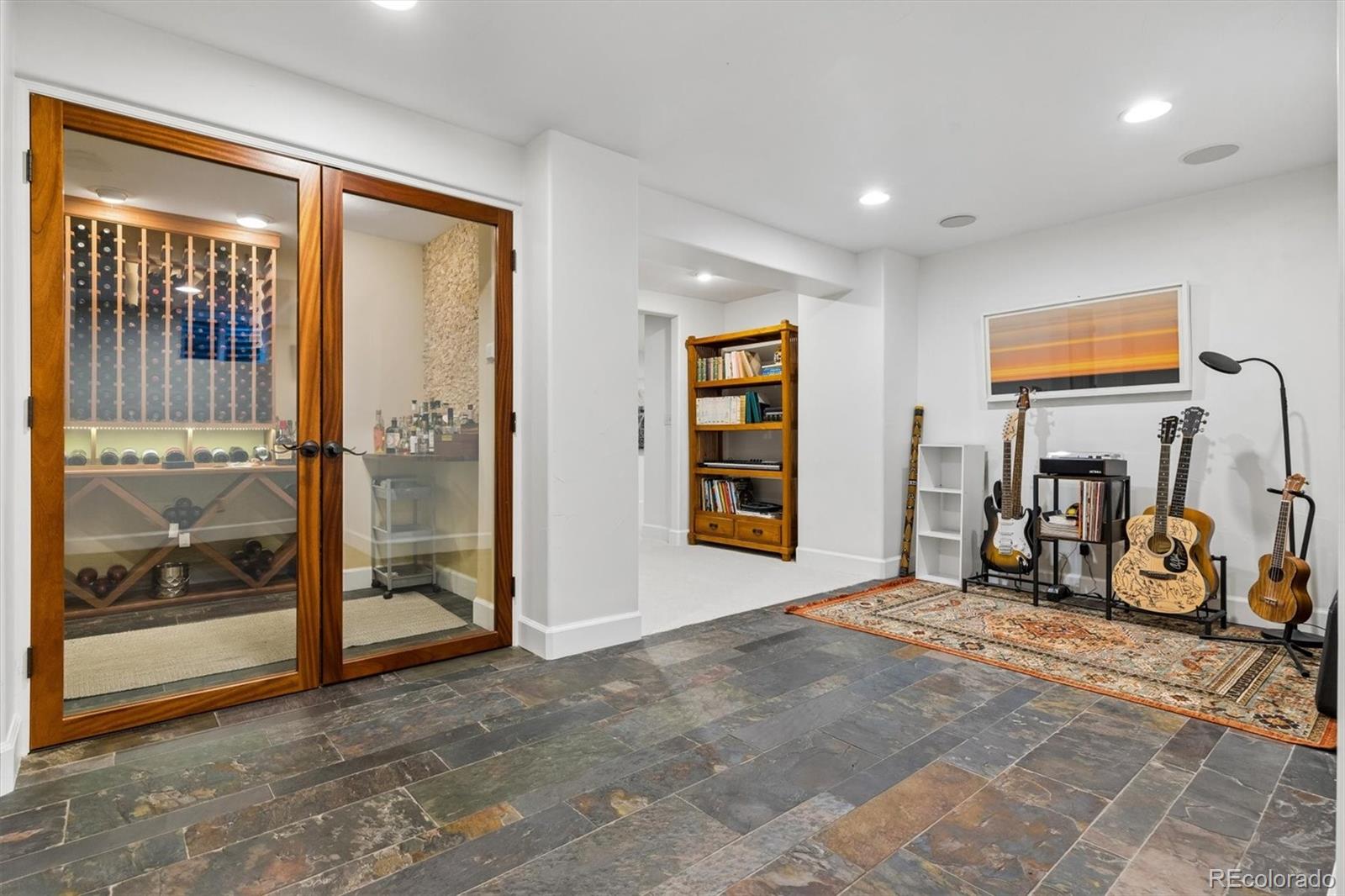 MLS Image #37 for 2500 s jackson street,denver, Colorado