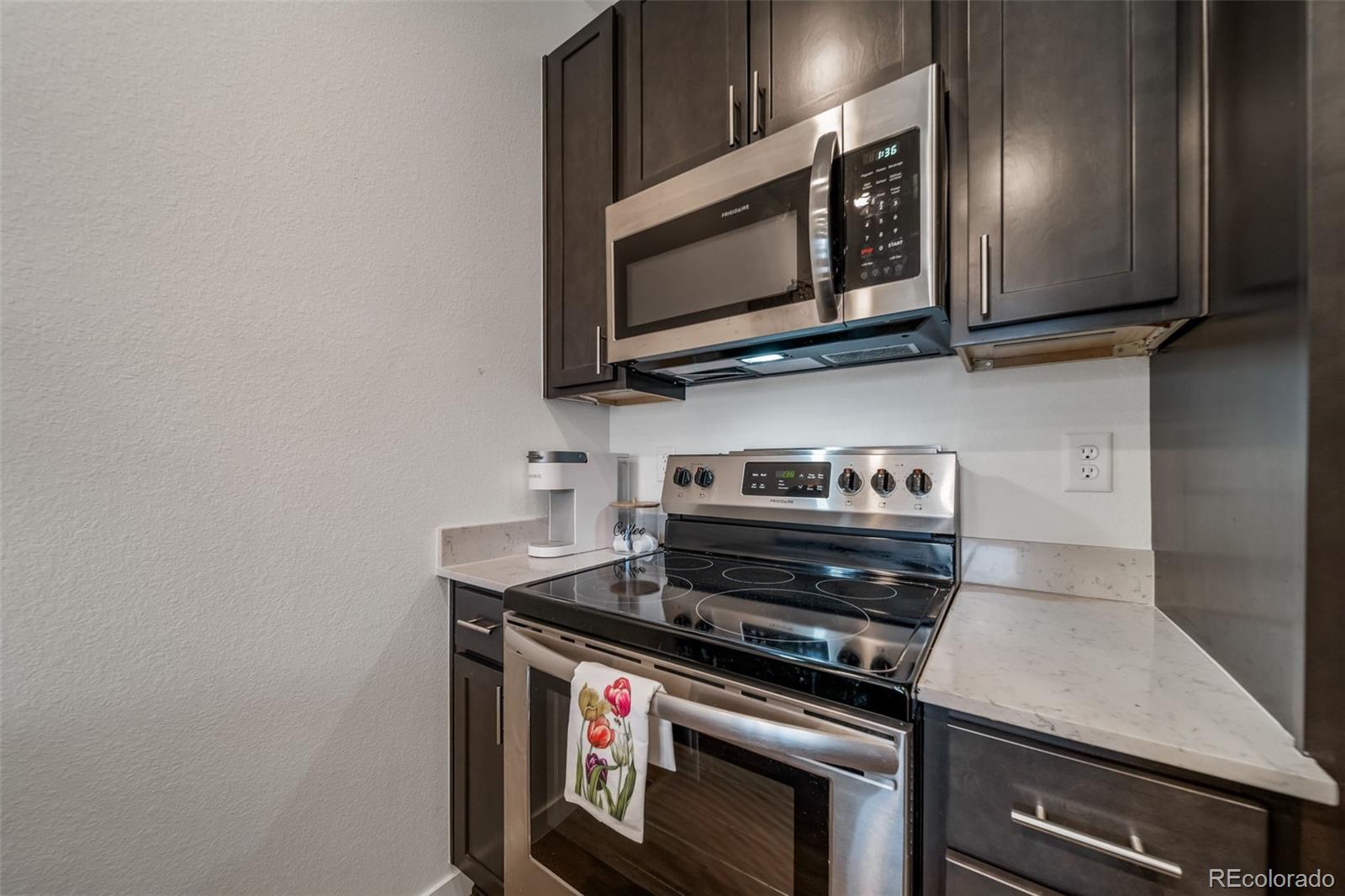 MLS Image #17 for 746 n bersshine court,watkins, Colorado