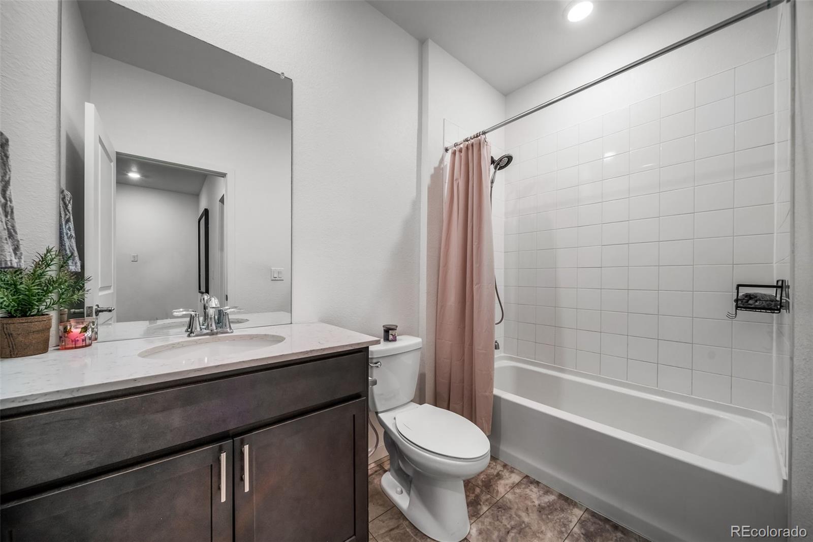 MLS Image #40 for 746 n bersshine court,watkins, Colorado