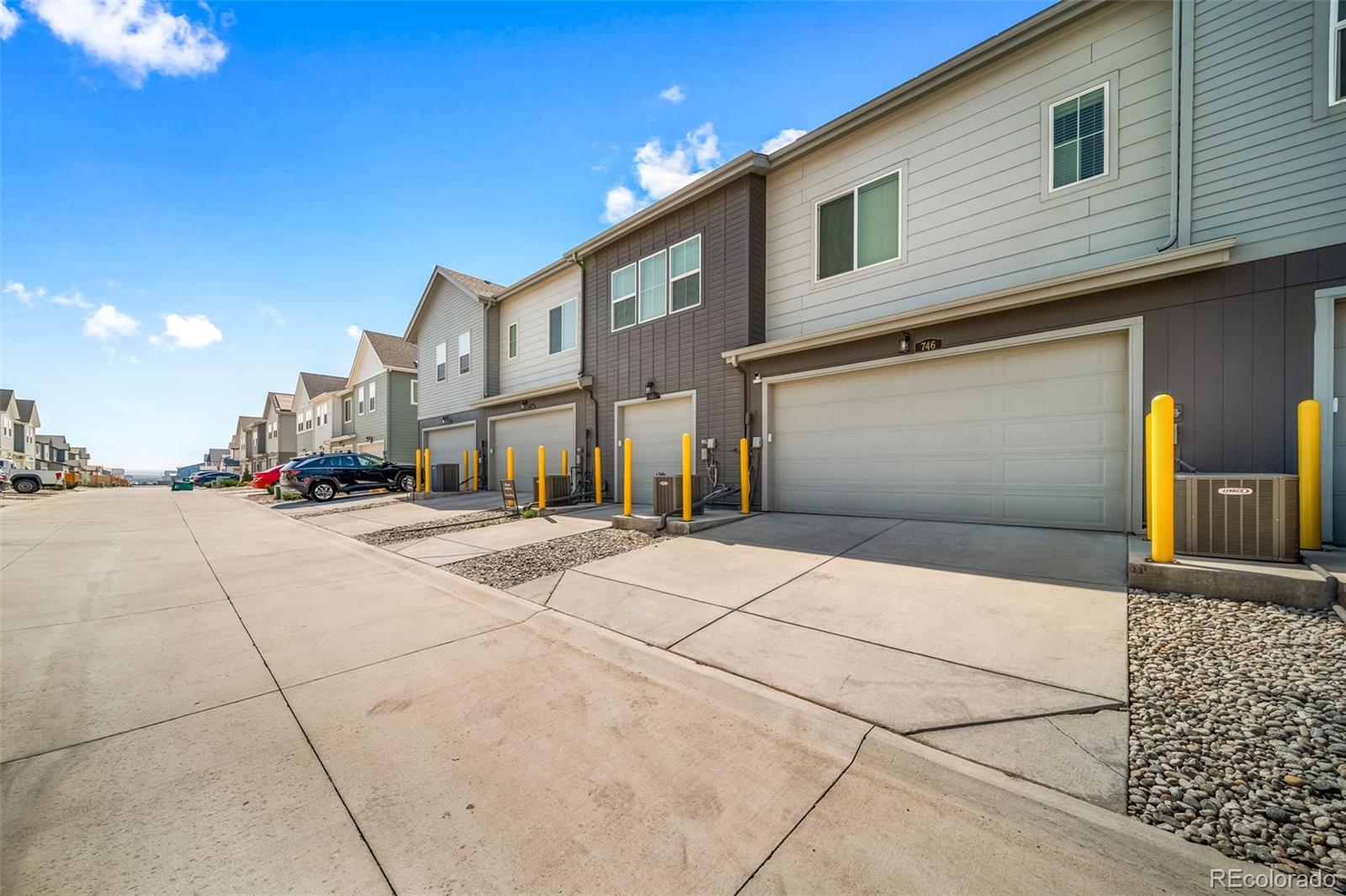 MLS Image #41 for 746 n bersshine court,watkins, Colorado