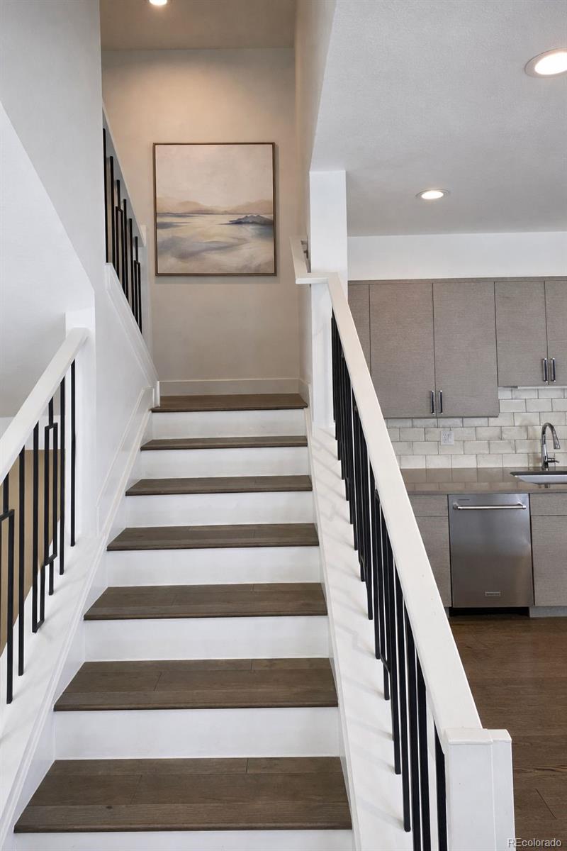 MLS Image #11 for 6830 e lowry boulevard ,denver, Colorado