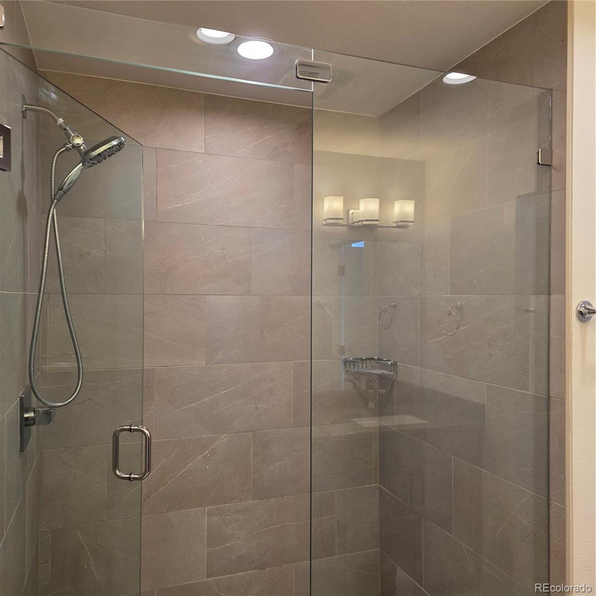 MLS Image #16 for 6830 e lowry boulevard ,denver, Colorado