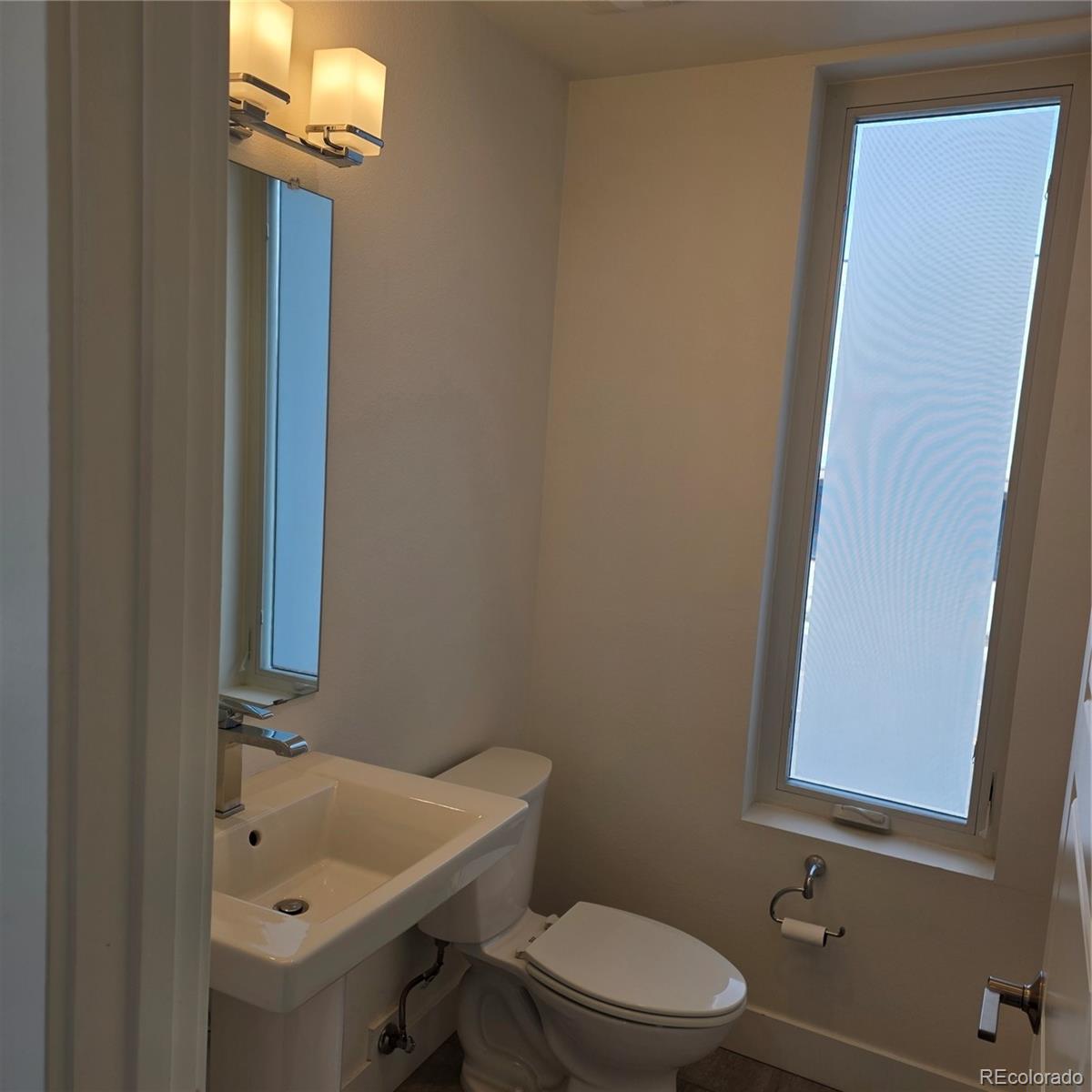 MLS Image #7 for 6830 e lowry boulevard ,denver, Colorado