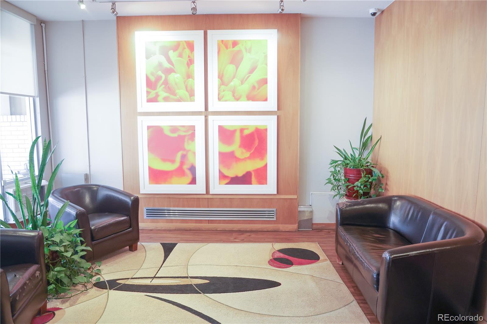 MLS Image #5 for 1111 n ash street,denver, Colorado