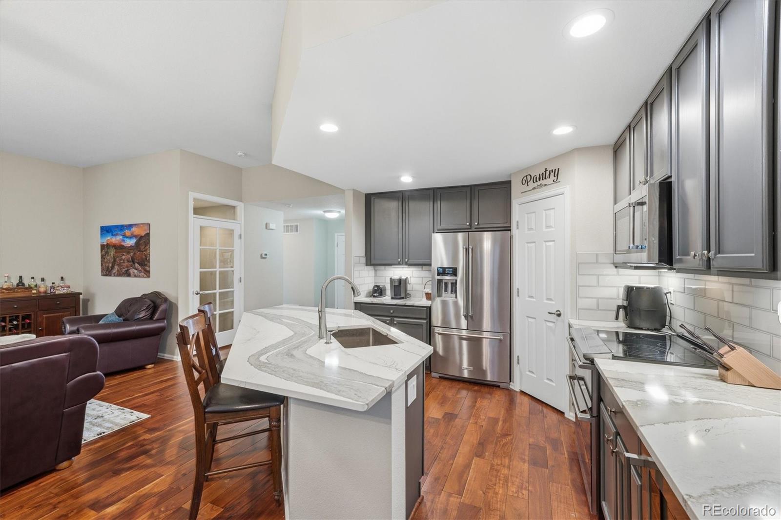 MLS Image #13 for 22353 e heritage parkway,aurora, Colorado