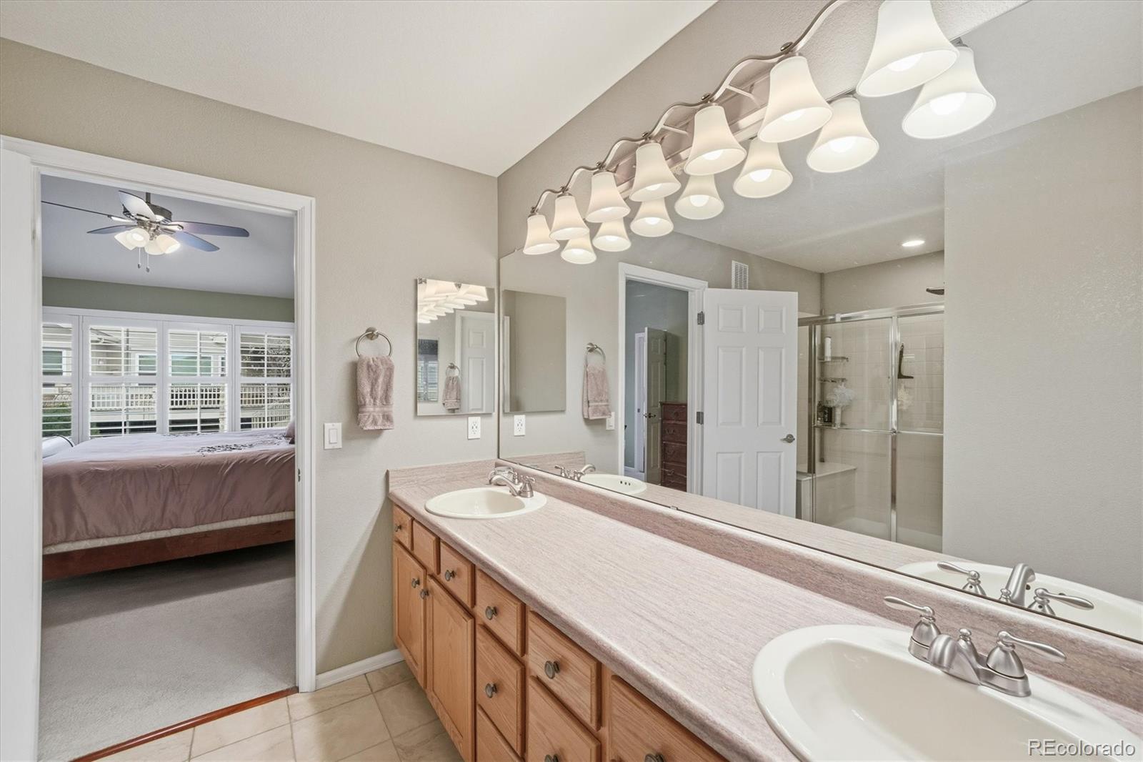 MLS Image #27 for 22353 e heritage parkway,aurora, Colorado