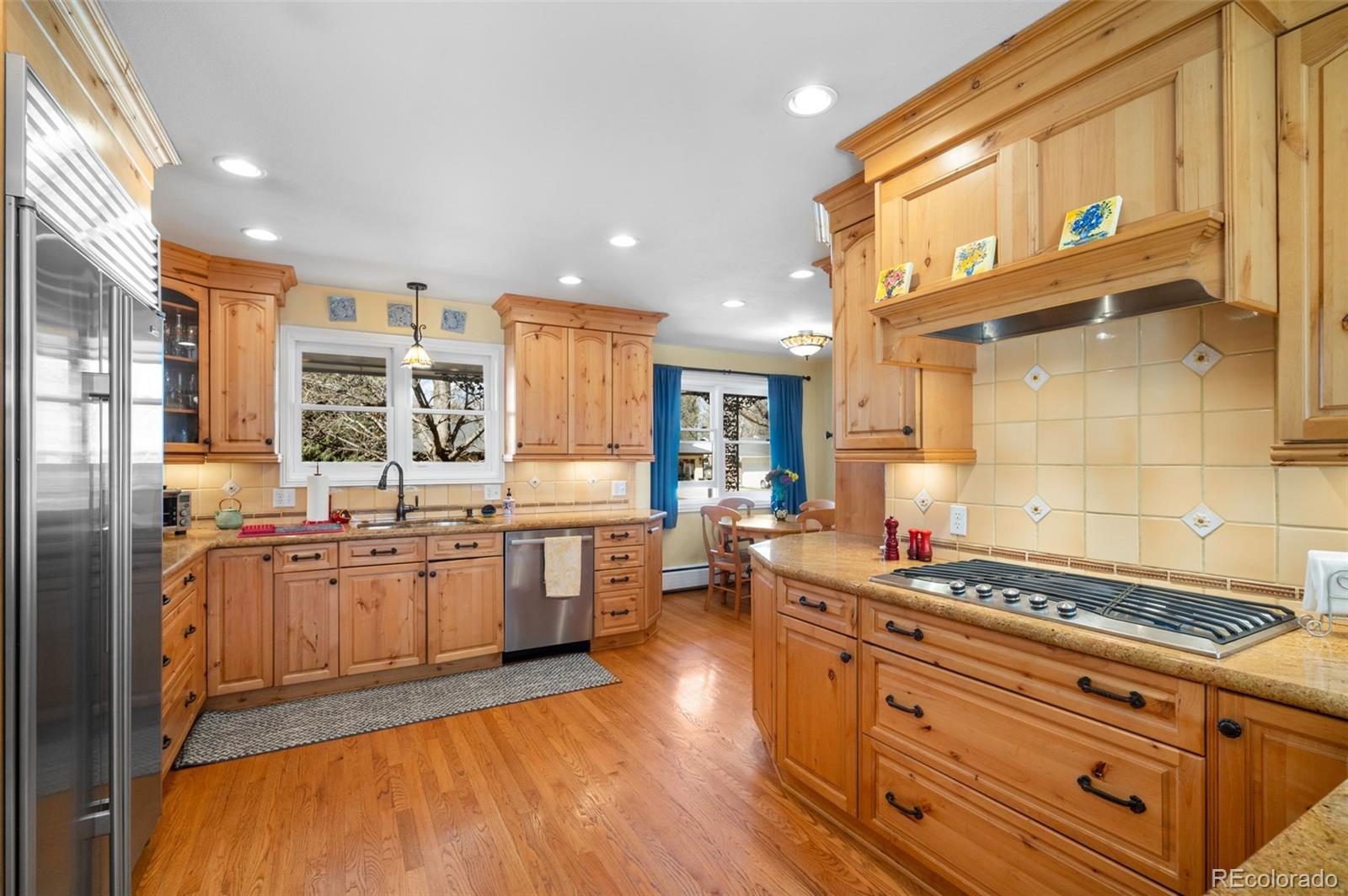 MLS Image #5 for 3236 s saint paul street,denver, Colorado