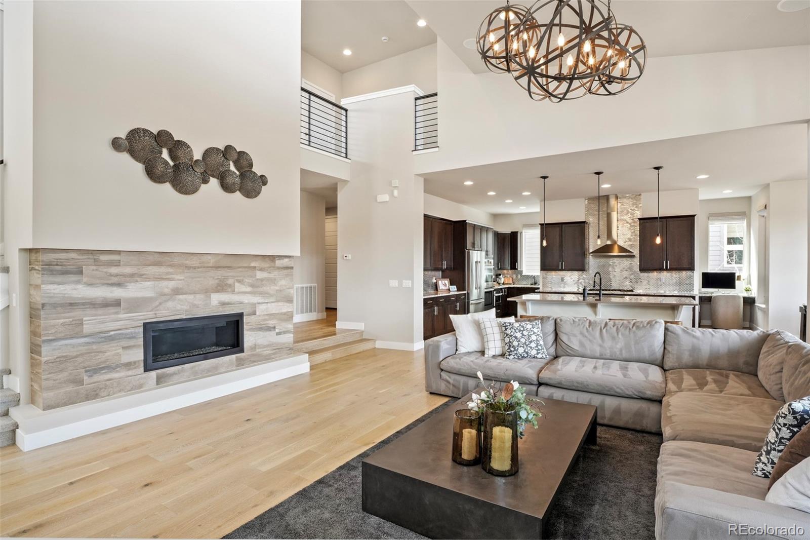 MLS Image #5 for 10491 n sky drive,lone tree, Colorado