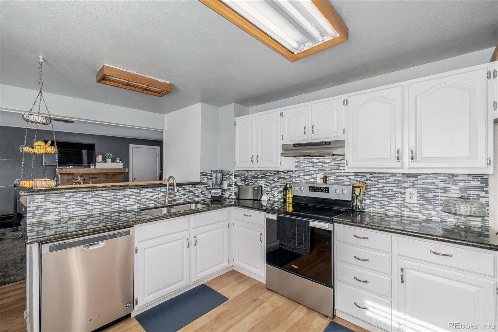 MLS Image #6 for 2744 s pitkin street,aurora, Colorado