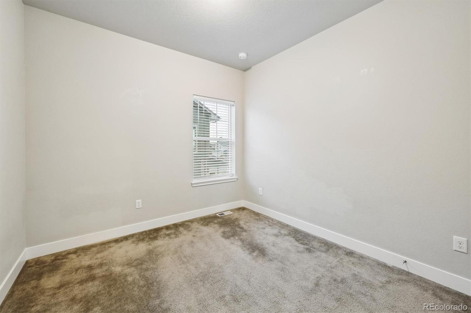 MLS Image #16 for 21473 e 59th place,aurora, Colorado