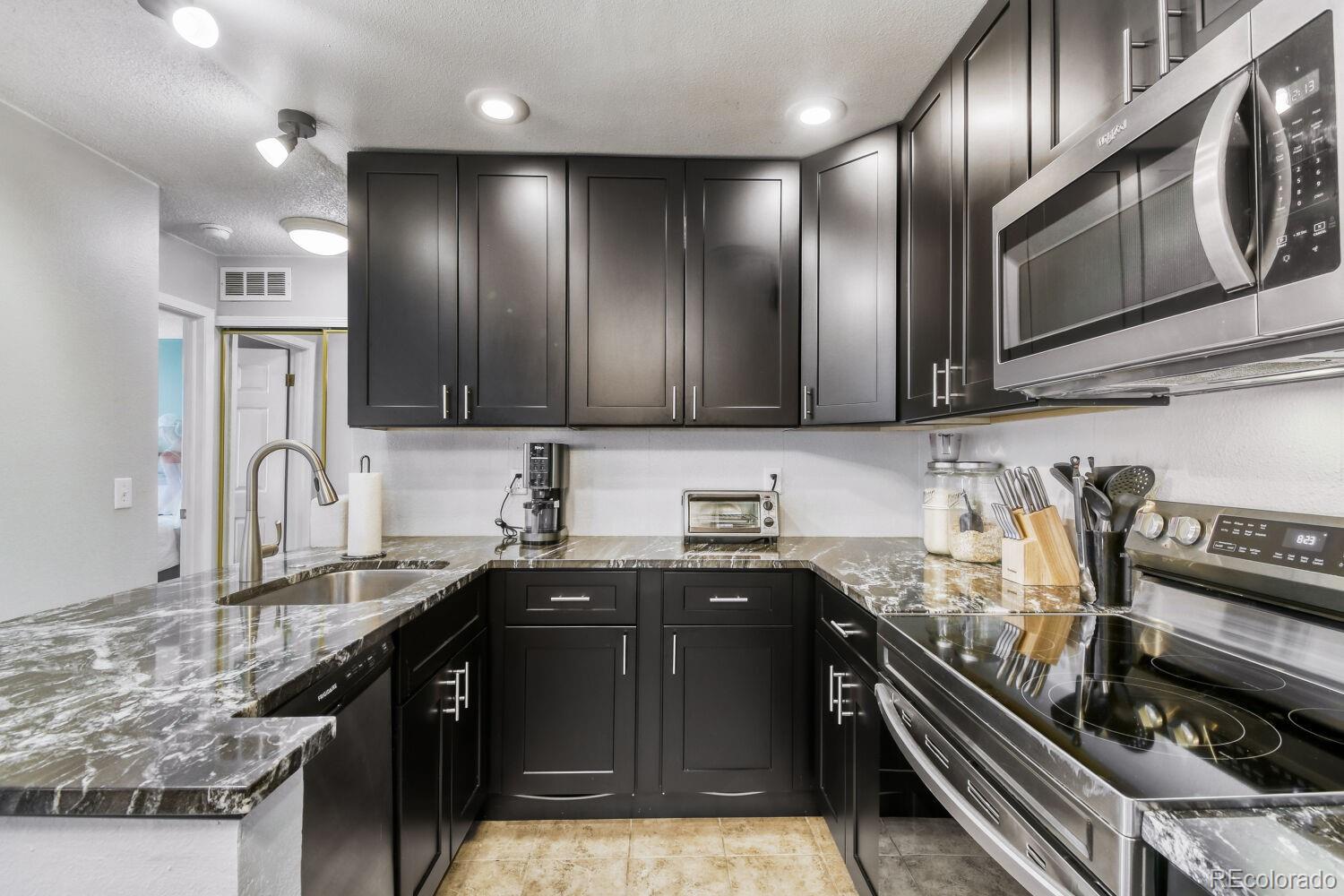 MLS Image #14 for 5123 w 73rd avenue,westminster, Colorado
