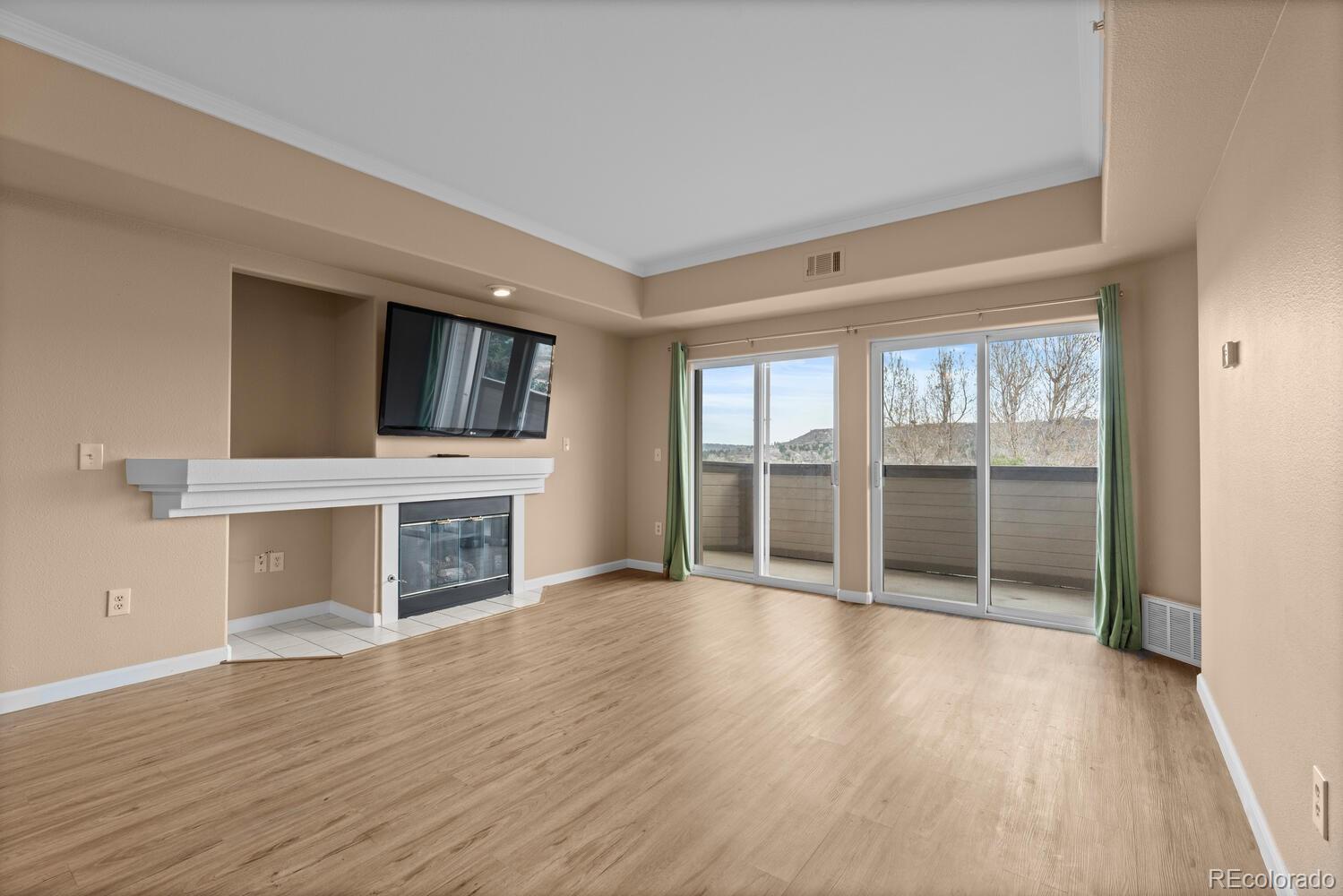MLS Image #3 for 940 e plum creek parkway,castle rock, Colorado