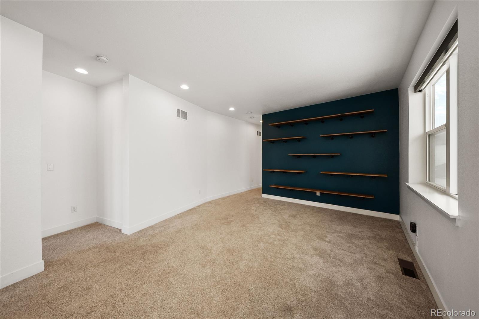 MLS Image #15 for 21416 e 61st drive,aurora, Colorado