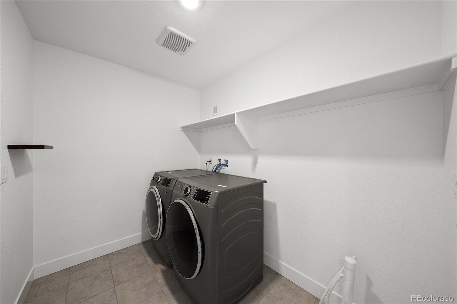 MLS Image #23 for 21416 e 61st drive,aurora, Colorado
