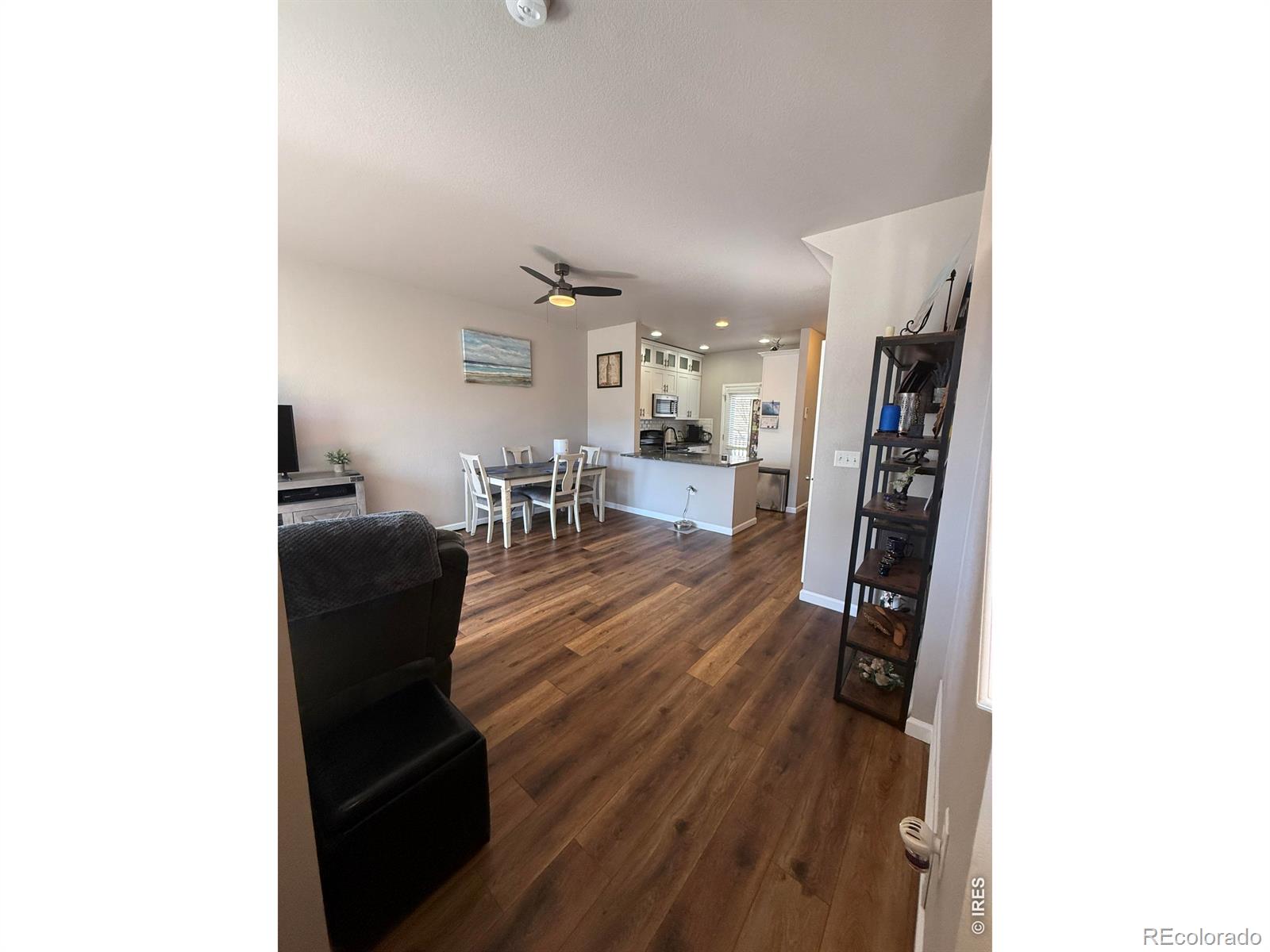 MLS Image #12 for 810  gentlewind way,berthoud, Colorado