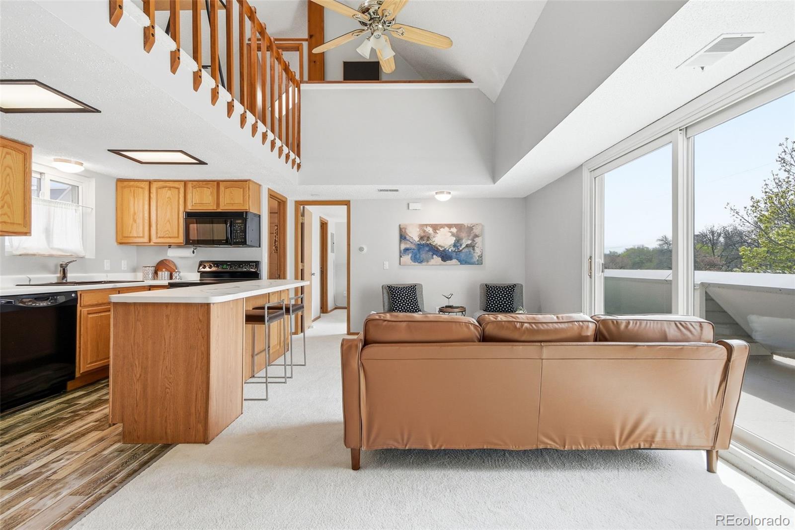 MLS Image #9 for 5250 s huron way,littleton, Colorado