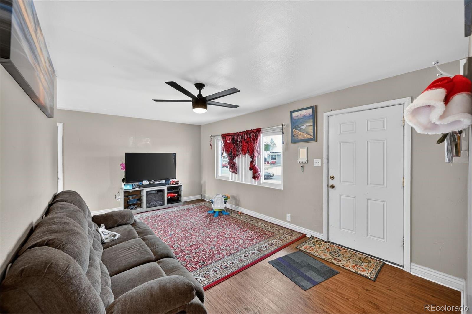 MLS Image #12 for 880  lansing street,aurora, Colorado