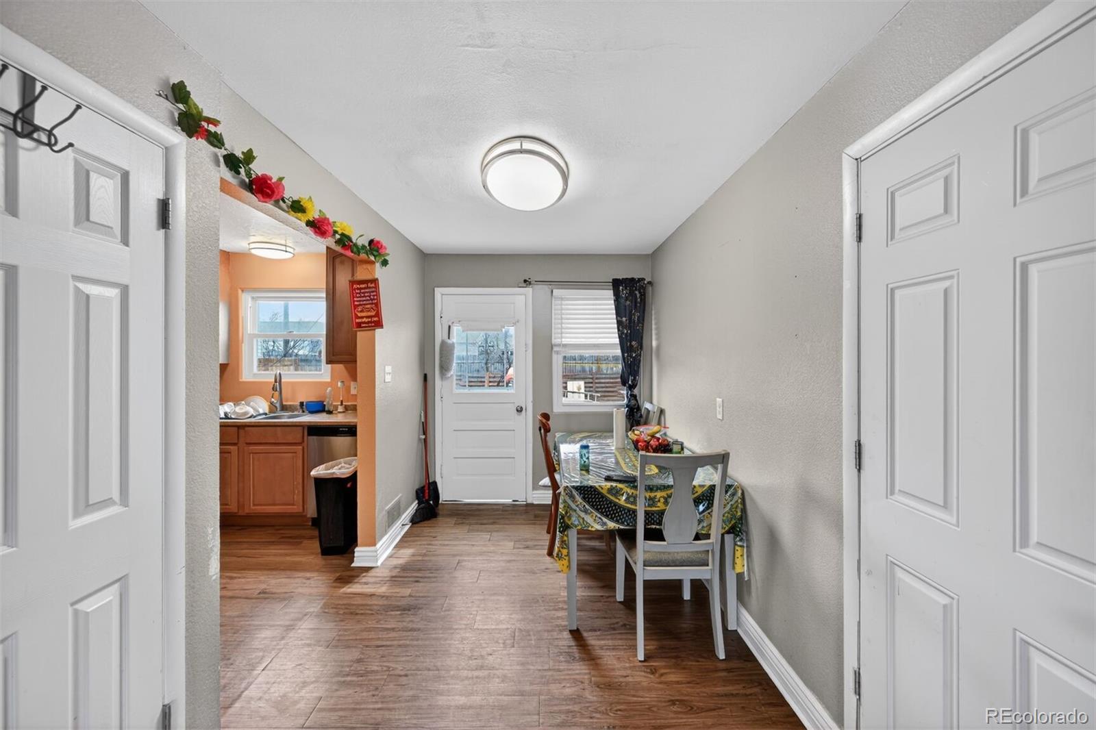 MLS Image #3 for 880  lansing street,aurora, Colorado