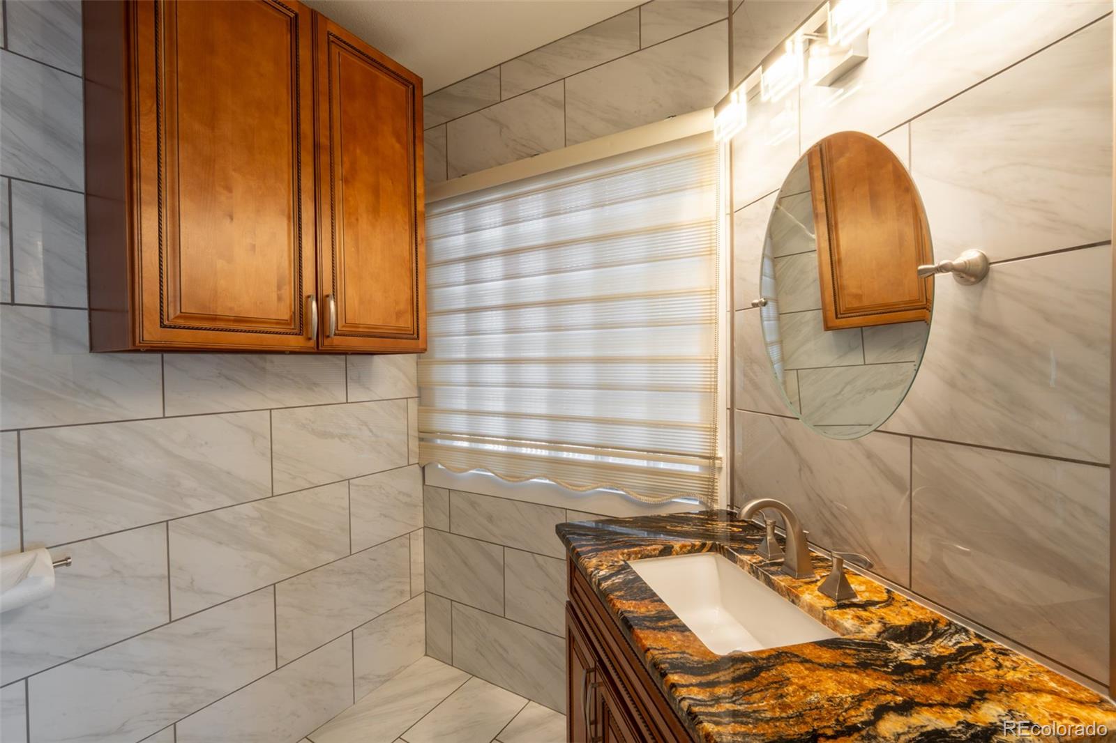 MLS Image #10 for 4745 s helena way,aurora, Colorado