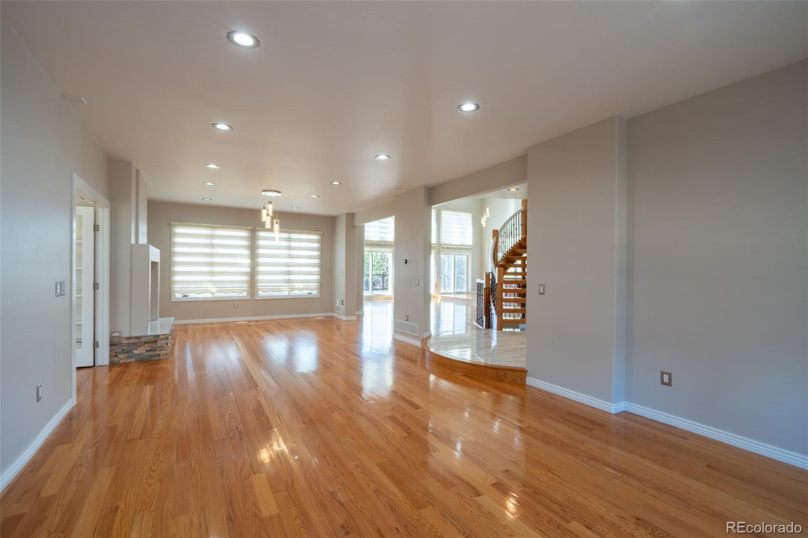 MLS Image #15 for 4745 s helena way,aurora, Colorado