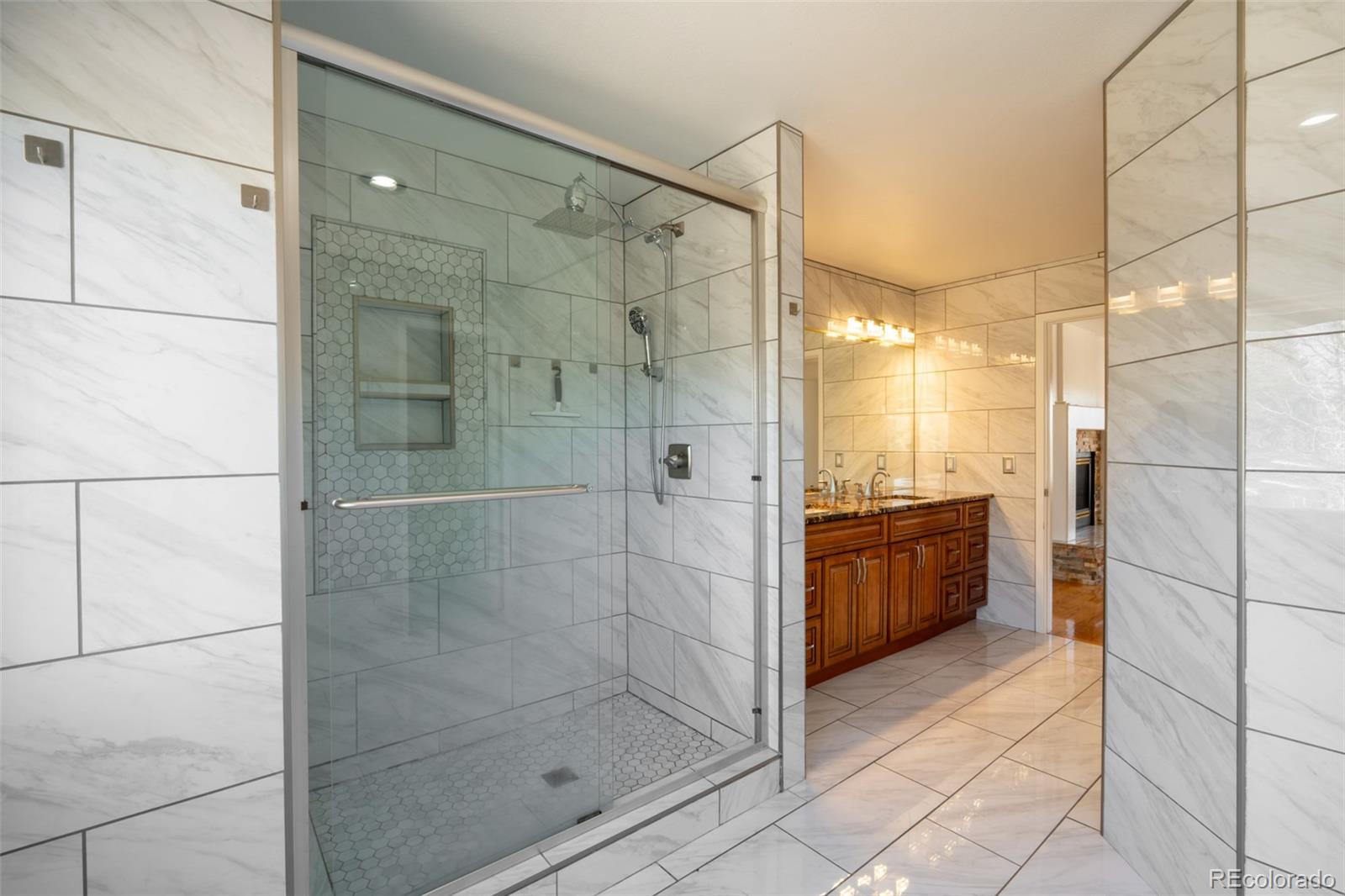 MLS Image #20 for 4745 s helena way,aurora, Colorado