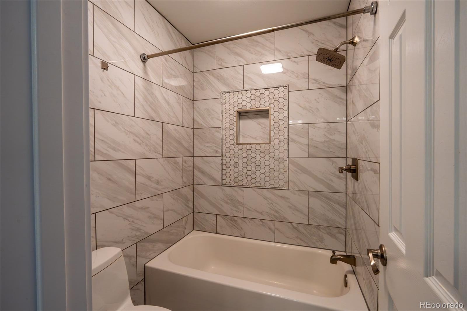 MLS Image #32 for 4745 s helena way,aurora, Colorado