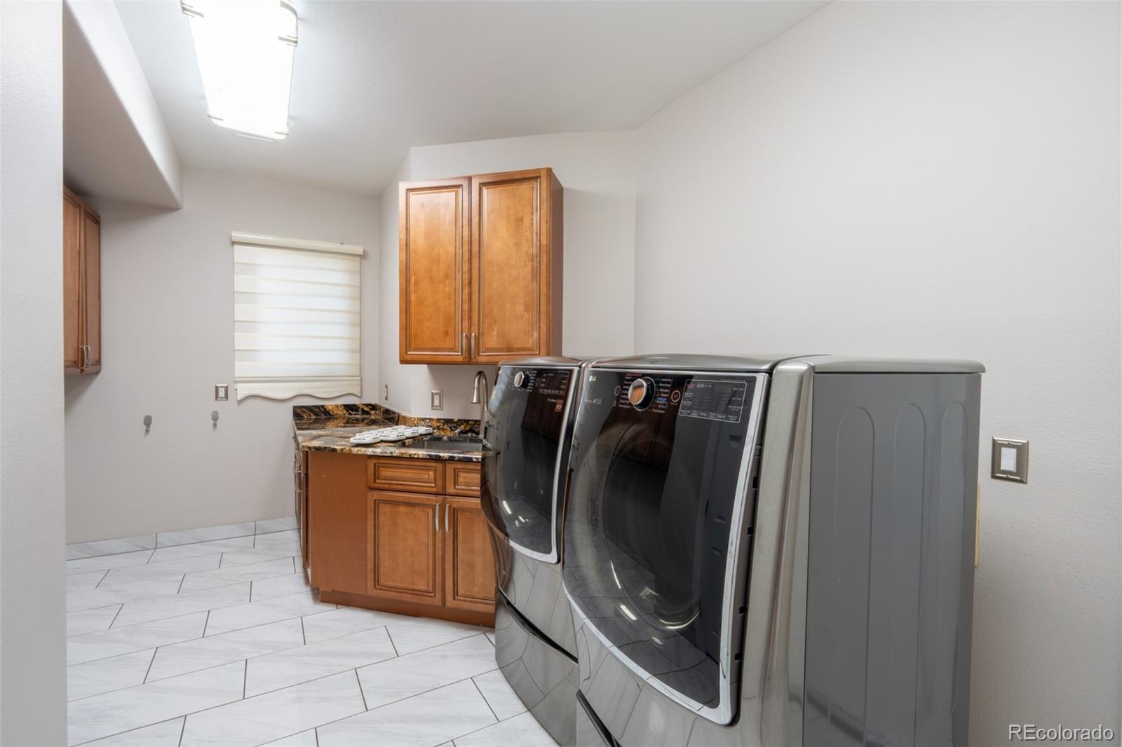 MLS Image #9 for 4745 s helena way,aurora, Colorado