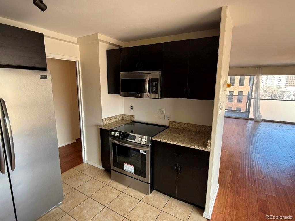 MLS Image #5 for 888 n logan street,denver, Colorado