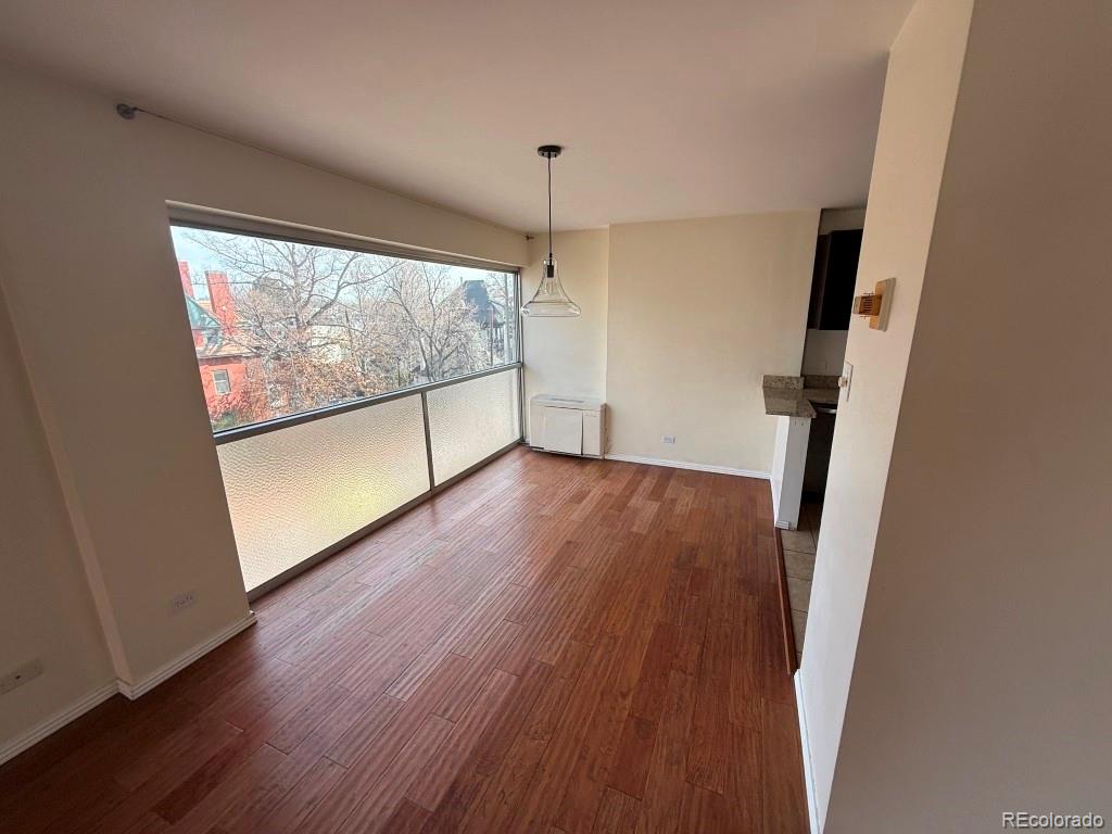 MLS Image #7 for 888 n logan street,denver, Colorado