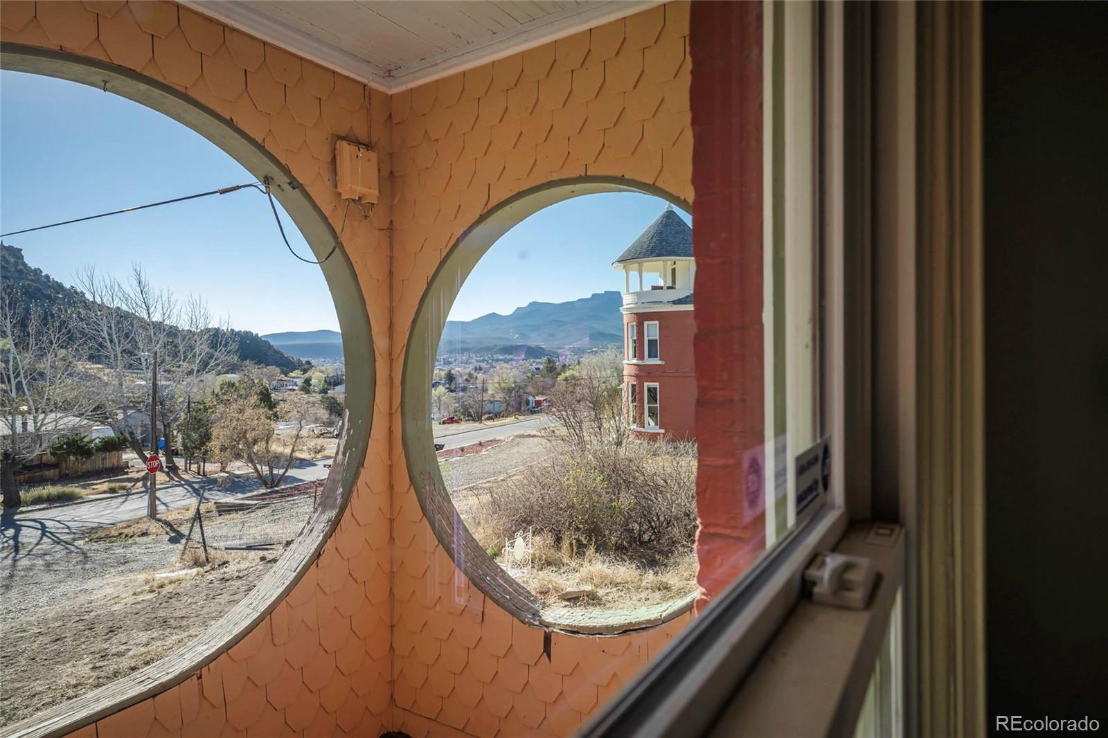 MLS Image #16 for 2003  pinon street,trinidad, Colorado