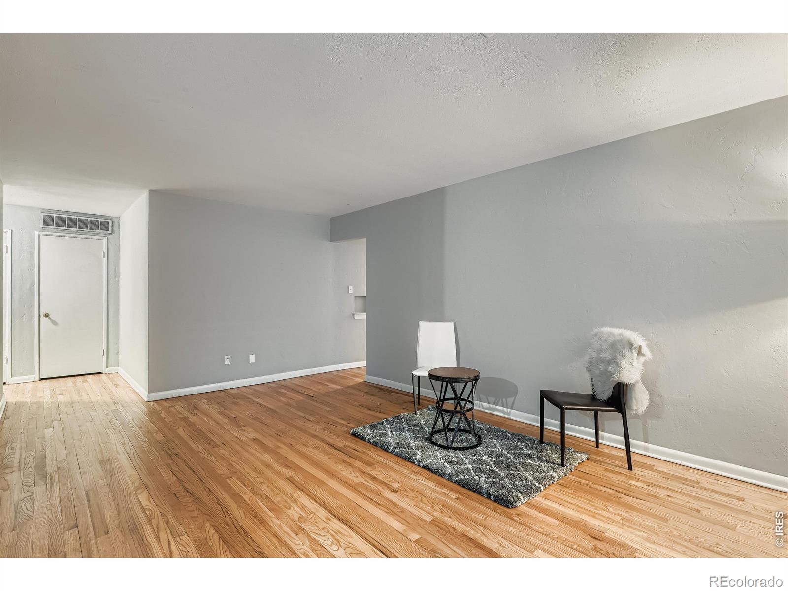 MLS Image #14 for 1375 n williams street 105,denver, Colorado