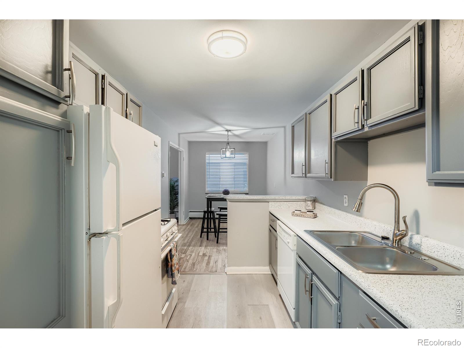 MLS Image #3 for 1375 n williams street 105,denver, Colorado
