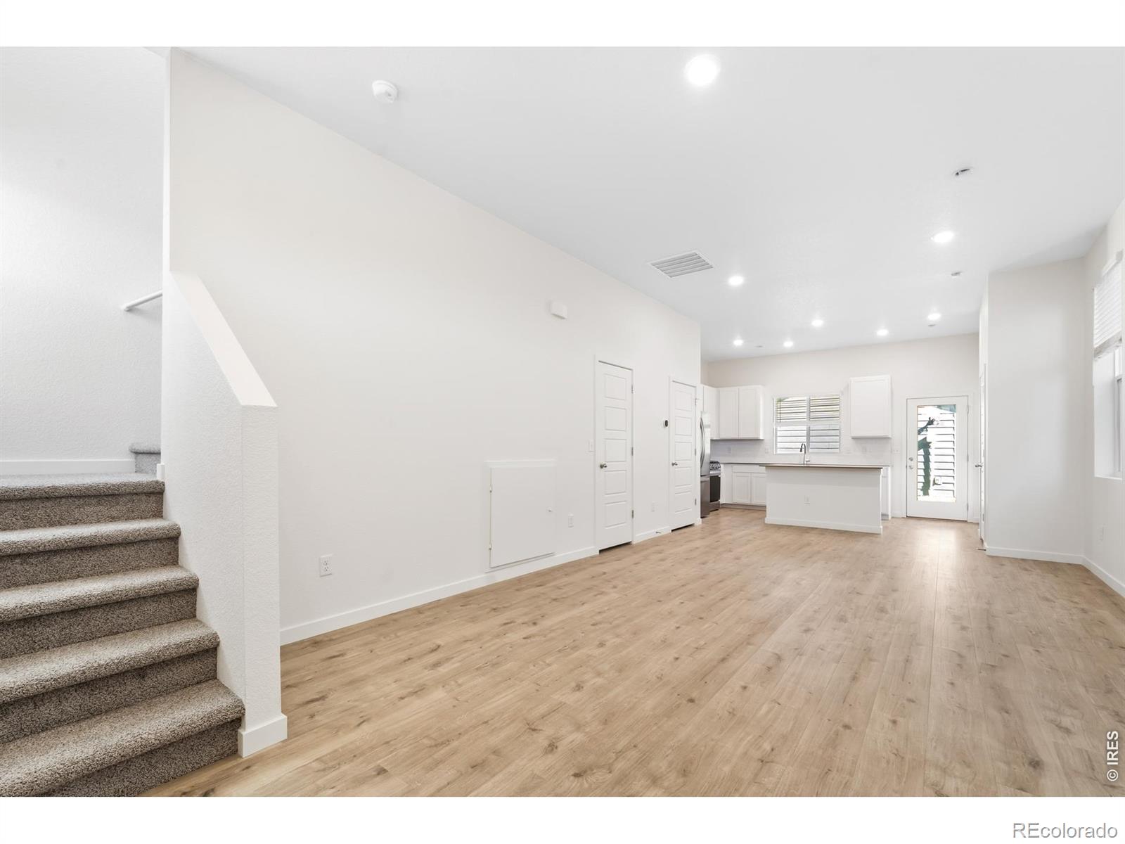 MLS Image #7 for 3905  kenai street,evans, Colorado