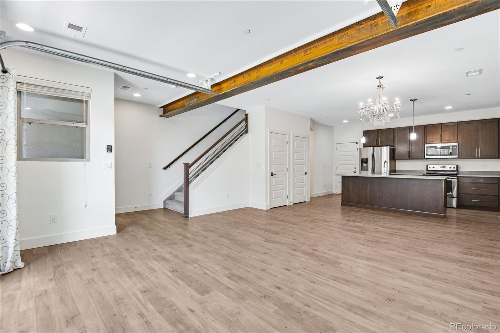 MLS Image #10 for 19570 e sunset circle,aurora, Colorado