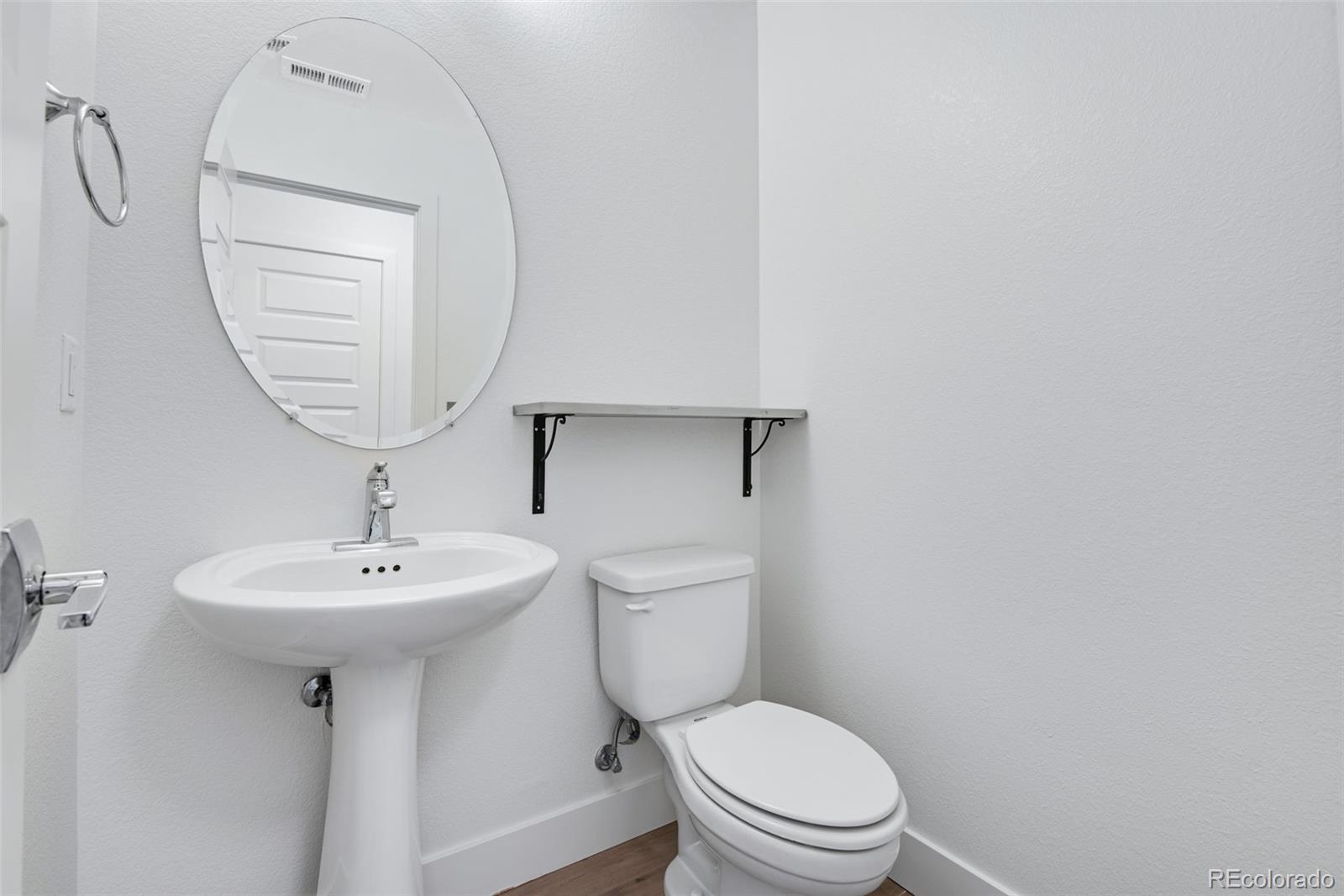 MLS Image #17 for 19570 e sunset circle,aurora, Colorado